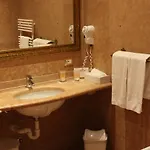 甜蜜生活酒店 酒店 卡瓦翁贝罗内斯