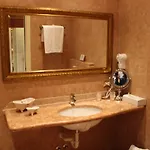 甜蜜生活酒店 卡瓦翁贝罗内斯