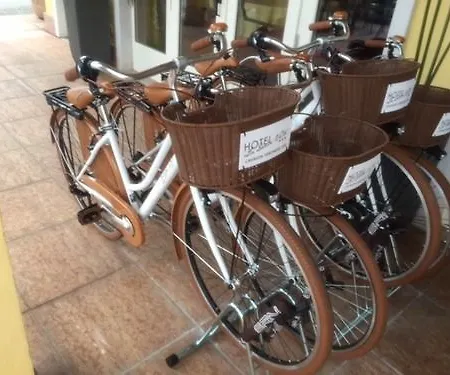 La Dolce Hotel