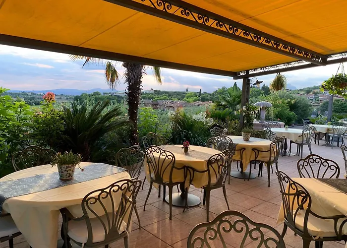 La Dolce Hotel 3*