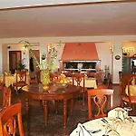 La Dolce Hotel 3*
