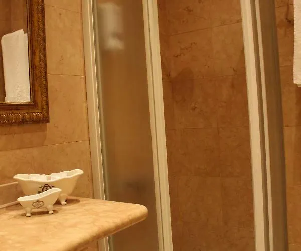 La Dolce Hotel 3*
